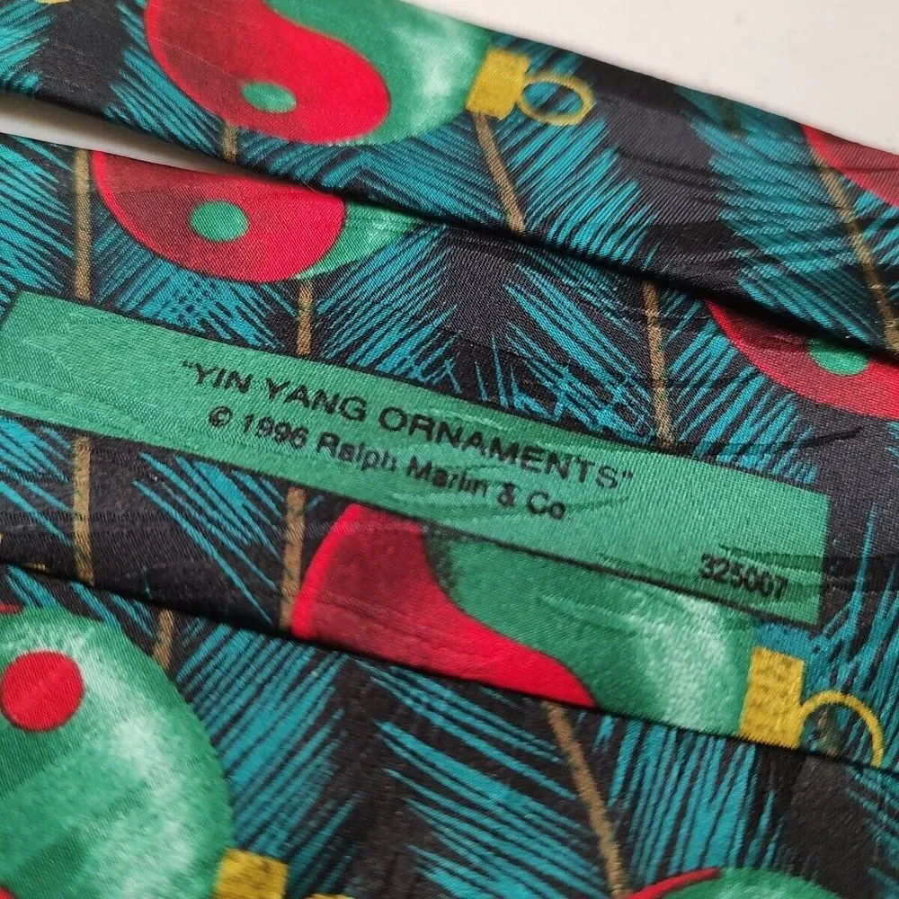 Ralph Martin Zen Ying Yang‎ Christmas Ornament Neck Tie Red Green 1996